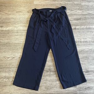 Navy wide leg womens pants size 6.
